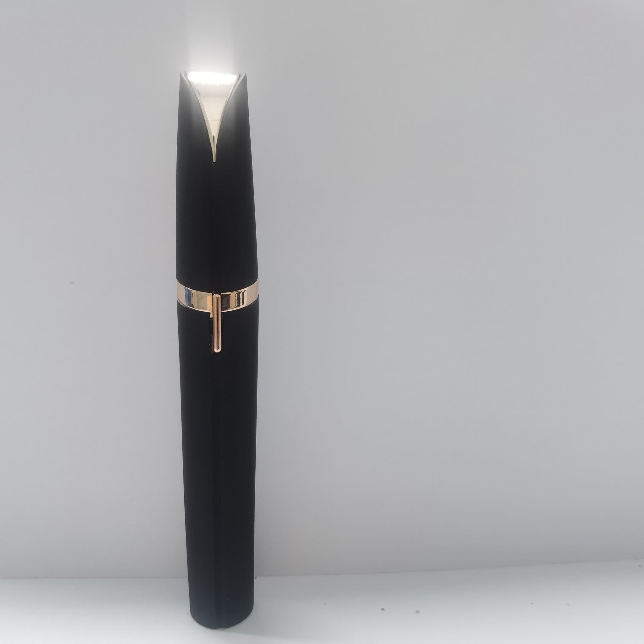 Mini Electric Eyebrow Trimmer – Painless Razor Epilator with LED Light